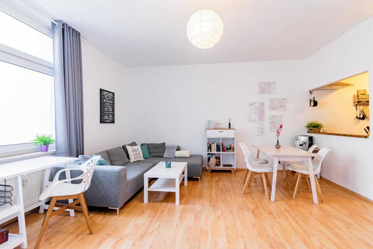 Helle Wohnung In Top-Lage, Hasselbachplatz - Altstadt, W-Lan, 4 Schlafplaetze Магдебург Экстерьер фото